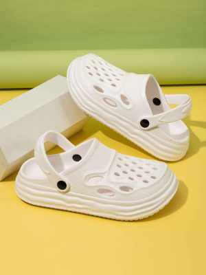 Hollow Out Multi-way Wear Vented Clogs