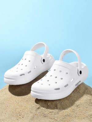 Men Letter Graphic Hollow Out Multi-way Wear Clogs, Fashionable White EVA Vented Clogs For Indoor & Outdoor