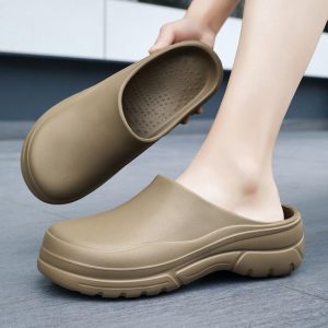 Men Khaki Lightweight Clogs, Casual EVA Work Clogs For Summer