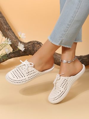 Fashionable Vented Clogs For Women, Lace-up Front Hollow Out Design PVC Clogs