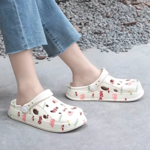 Women’s Cute Printed Eva Hollow Out Slippers, Outdoor Summer Sandals, Sweet Cartoon Style, Soft & Comfortable, Skid-Resistant & Wearable