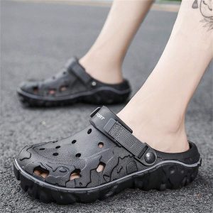 Summer Men’s Korean Version Trendy Outdoor Beach Slip-On Sandals With Anti-Skid Thick Sole And Open Toe Design