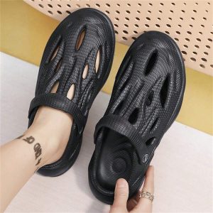 Spring/Summer New Breathable Hollow Out Slipper, Comfortable Eva Material Anti-Slip, Beach/Casual/Outdoor Unisex Shoe, Available In Size 39-45