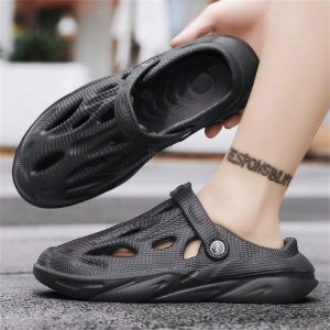 Spring/Summer New Breathable Hollow Out Slipper, Comfortable Eva Material Anti-Slip, Beach/Casual/Outdoor Unisex Shoe, Available In Size 39-45