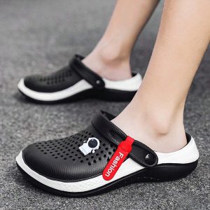 Men’s Summer Casual Hollow Out Anti-Slip Quick Dry Beach Sandals Couple Garden Shoes