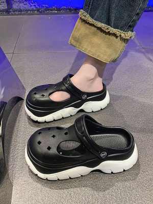 2024 New Style Casual Fashionable Sandals With Detachable Height Increasing Thick Eva Sole And Simple Cutout Design In Color Block